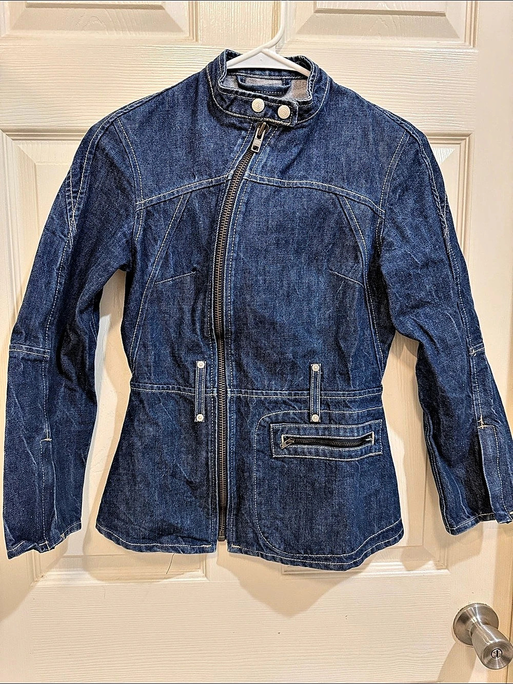 Levi Strauss ladies x-small Jean jacket
